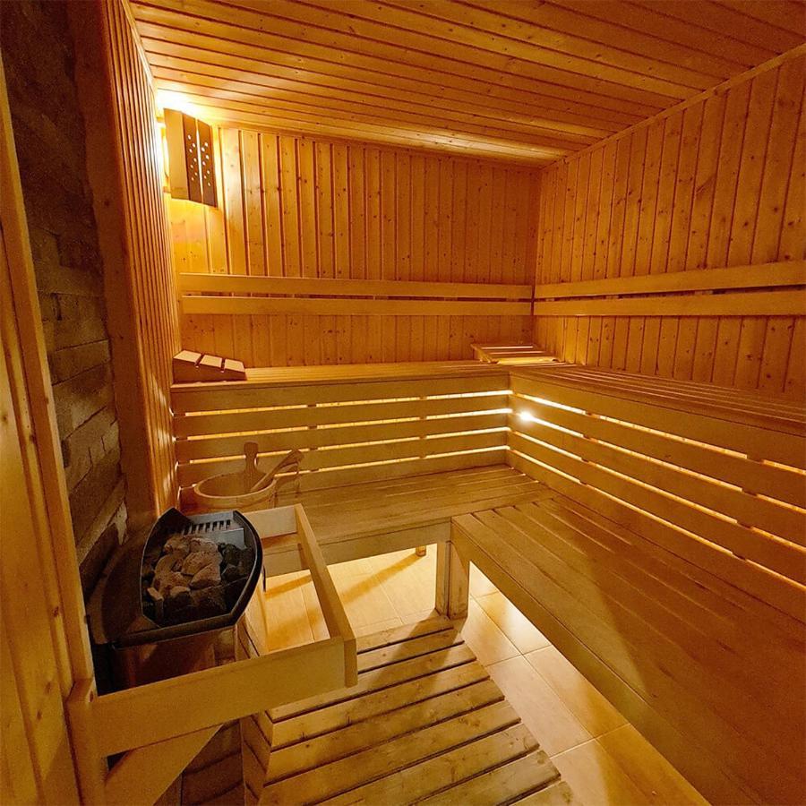 Family Hotel Chiflik Hills Zewnętrze zdjęcie